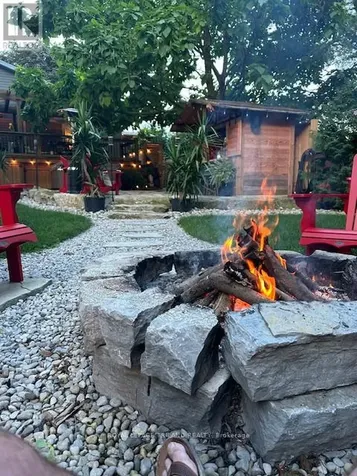 298 Sunset Drive Central Elgin ON N5R 3C5