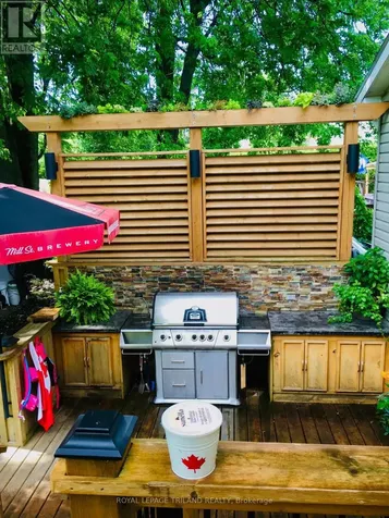 298 Sunset Drive Central Elgin ON N5R 3C5