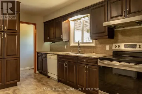 8 Croatia Court St. Thomas ON N5R 5P6