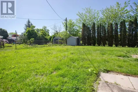 8 Croatia Court St. Thomas ON N5R 5P6