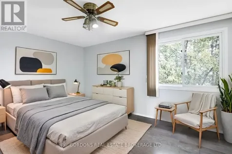 1562 Lassiter Terrace Ottawa ON K1J 8N4