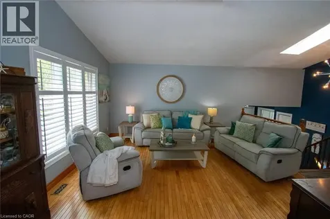 2923 North Shore Drive Lowbanks ON N0A 1K0