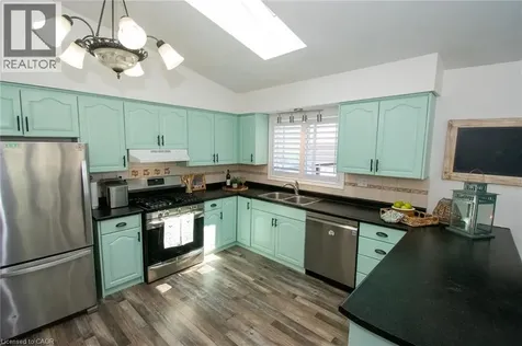2923 North Shore Drive Lowbanks ON N0A 1K0