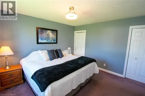 2923 North Shore Drive Lowbanks ON N0A 1K0
