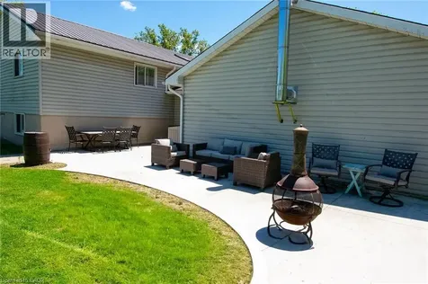2923 North Shore Drive Lowbanks ON N0A 1K0