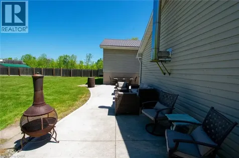 2923 North Shore Drive Lowbanks ON N0A 1K0