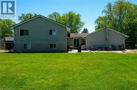 2923 North Shore Drive Lowbanks ON N0A 1K0