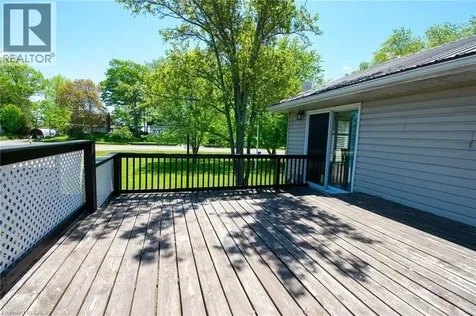 2923 North Shore Drive Lowbanks ON N0A 1K0