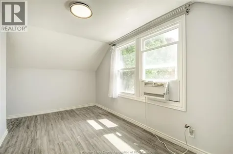 2354 Highland Avenue Windsor ON N8X 3S5