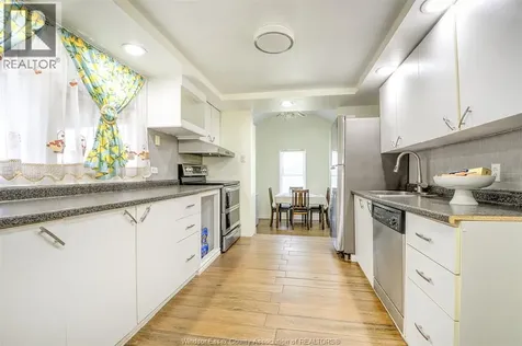 2354 Highland Avenue Windsor ON N8X 3S5