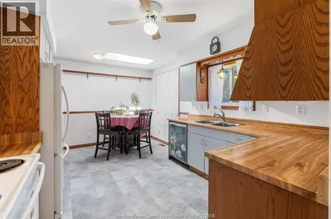 12510 Little River Boulevard Tecumseh ON N8N 4H3