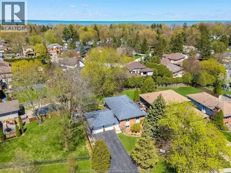 12510 Little River Boulevard Tecumseh ON N8N 4H3