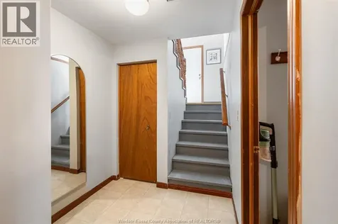 12510 Little River Boulevard Tecumseh ON N8N 4H3