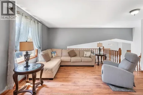 12510 Little River Boulevard Tecumseh ON N8N 4H3