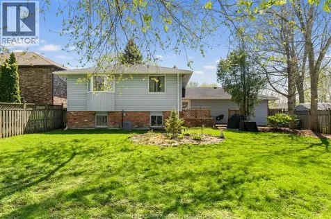 12510 Little River Boulevard Tecumseh ON N8N 4H3