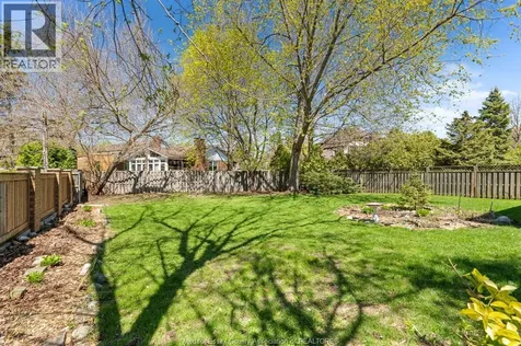 12510 Little River Boulevard Tecumseh ON N8N 4H3