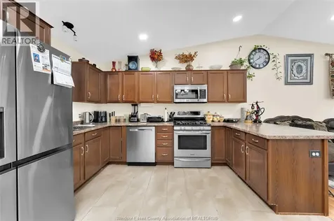796 Richmond Street Amherstburg ON N9V 4A3