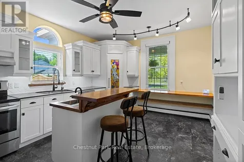 1663 5th Avenue East Owen Sound ON N4K 2S3