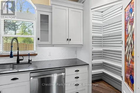 1663 5th Avenue East Owen Sound ON N4K 2S3
