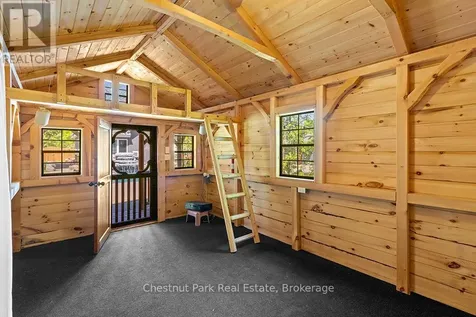 1663 5th Avenue East Owen Sound ON N4K 2S3