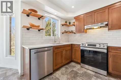 304 Daniel Crescent Elora ON N0B 1S0