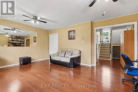 47 Langholm Crescent Ottawa ON K2J 2H1