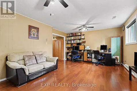 47 Langholm Crescent Ottawa ON K2J 2H1