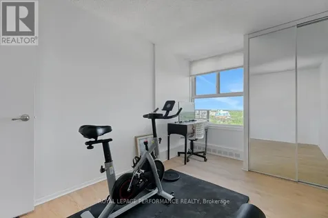 1785 Frobisher Lane Ottawa ON K1G 3T7