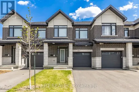 557 Tahoe Heights Ottawa ON K1T 0X4