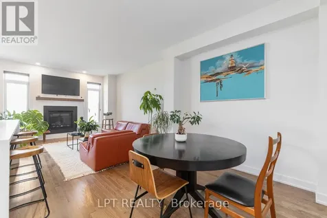 557 Tahoe Heights Ottawa ON K1T 0X4
