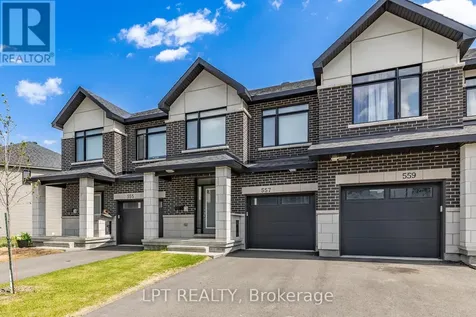 557 Tahoe Heights Ottawa ON K1T 0X4