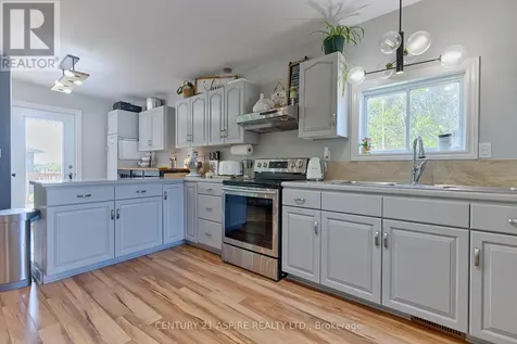 509 Roy Street East Laurentian Valley ON K8A 6R1
