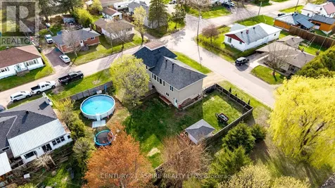 509 Roy Street East Laurentian Valley ON K8A 6R1