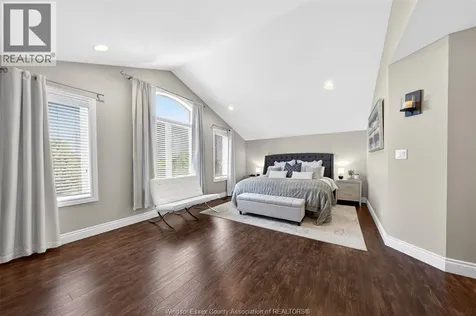 3939 Wildwood Drive Windsor ON N8R 2L4