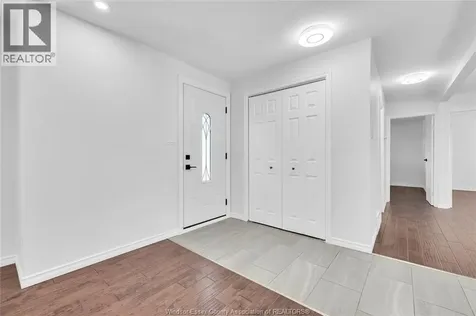 2440 Cousineau Lasalle ON N9H 1C1