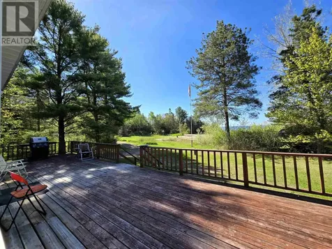 35 Pine Ridge Road Huron Shores ON P0R 1L0
