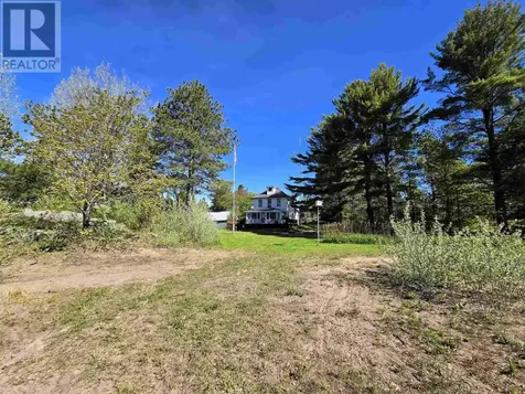 35 Pine Ridge Road Huron Shores ON P0R 1L0