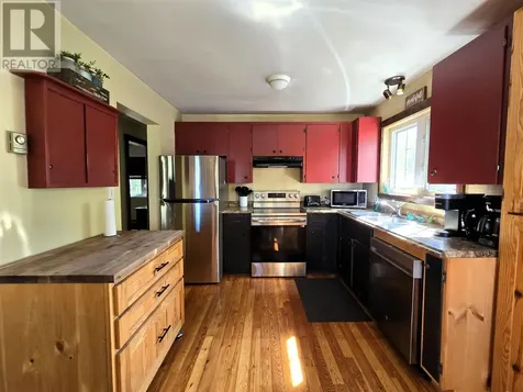 35 Pine Ridge Road Huron Shores ON P0R 1L0