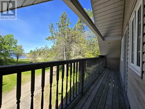 35 Pine Ridge Road Huron Shores ON P0R 1L0