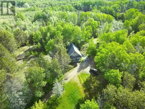 35 Pine Ridge Road Huron Shores ON P0R 1L0