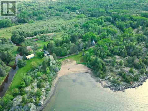 35 Pine Ridge Road Huron Shores ON P0R 1L0