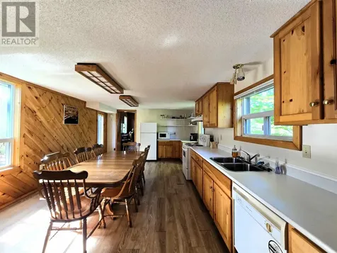 35 Pine Ridge Road Huron Shores ON P0R 1L0