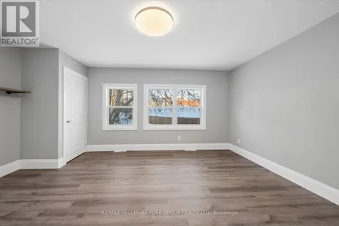 16 Albert Street North Orillia ON L3V 5K1