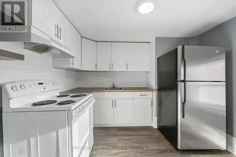 16 Albert Street North Orillia ON L3V 5K1