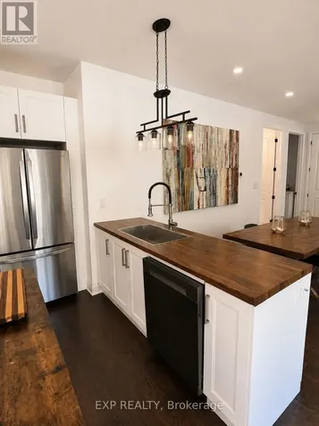29 Rue Camille Road Tiny ON L9M 1R3