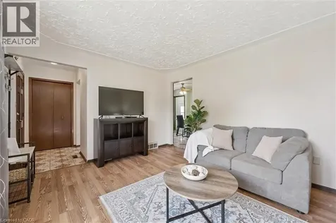189 Johanna Drive Cambridge ON N1S 4C4