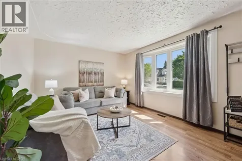 189 Johanna Drive Cambridge ON N1S 4C4