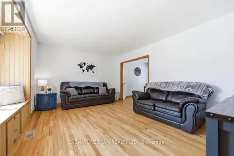 19 Thomson Crescent Deep River ON K0J 1P0