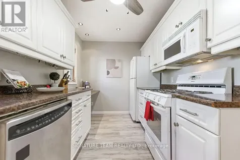 19 Thomson Crescent Deep River ON K0J 1P0