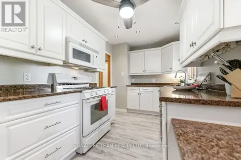 19 Thomson Crescent Deep River ON K0J 1P0